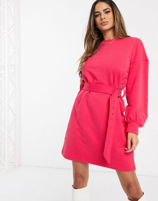 фото Розовое платье-свитер с поясом influence-красный