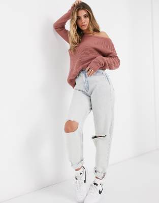 фото Розовый джемпер с открытыми плечами missguided