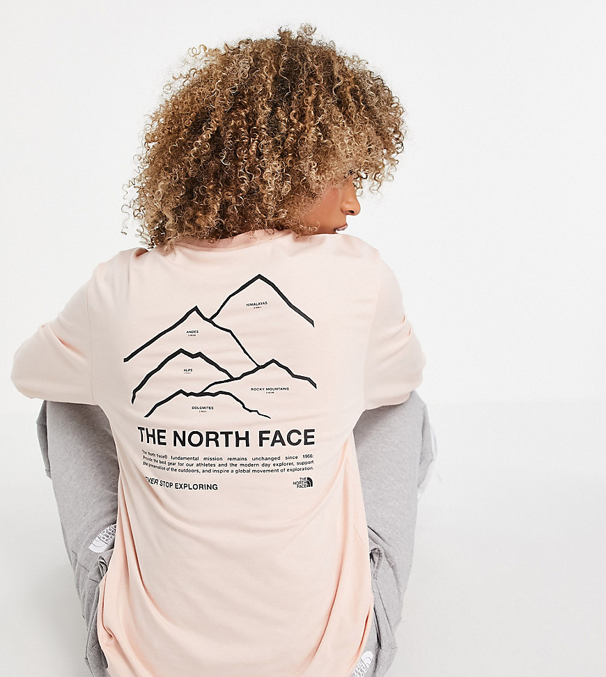фото Розовый лонгслив the north face peaks – эксклюзивно для asos-розовый цвет