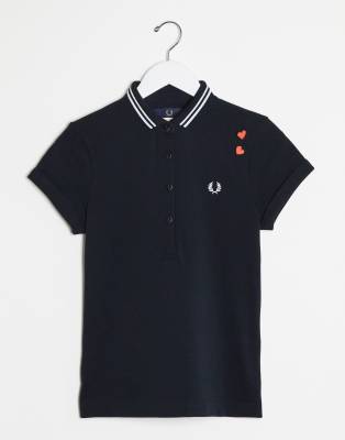 фото Рубашка с вышивкой "сердечко" fred perry-черный