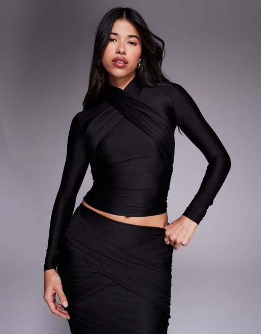 Ruched & Ready - Looked Twice - Nauwsluitende haltertop met overslag aan de voorkant in zwart, deel van co-ord set