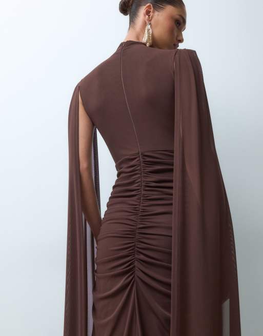 Ruched & Ready mesh maxikjole med høj hals, kappe-detalje, rynker og lårslids i chokolade, 2 af 4