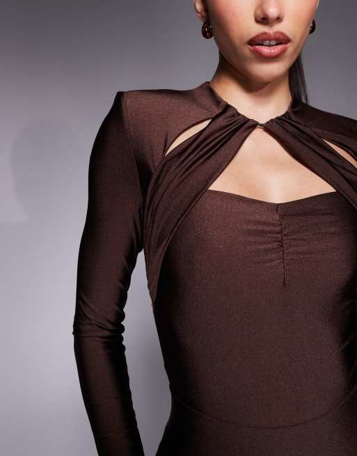 Ruched & Ready removable shoulder pad detail cut out long sleeve