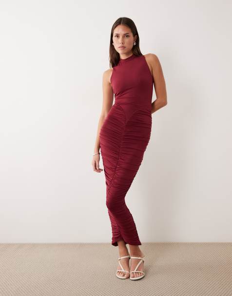 Ruched & Ready - Vormgevende hoogsluitende mouwloze bodycon maxi-jurk van halfdoorschijnend mesh in bordeauxrood - view 1