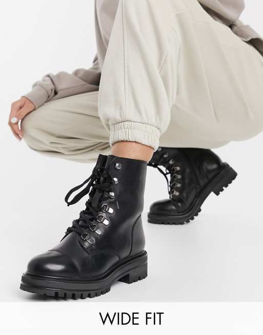 Rule London – Feste Wanderstiefel aus Leder mit weiter Passform in Schwarz