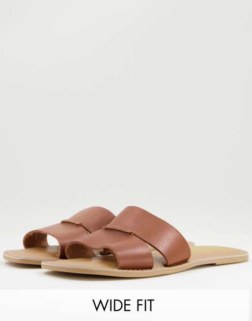 Tan on sale leather sliders