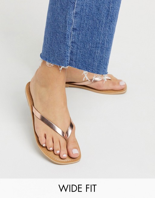 Rule London wide fit leather square toe flip flops in rose gold | ASOS