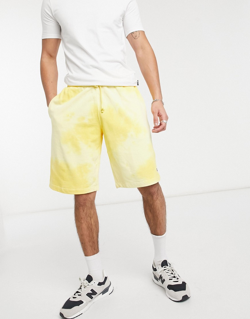 Russell Athletic – Adam – Blå batikmönstrade shorts