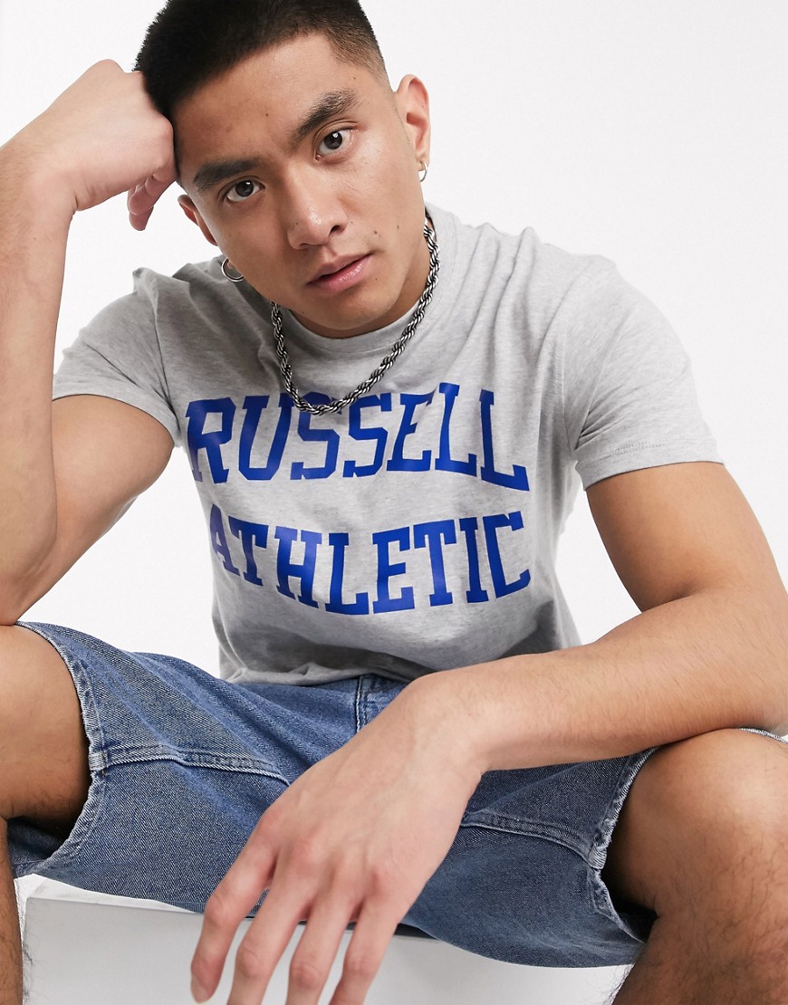 Russell Athletic – Grå huvtröja med college-logga