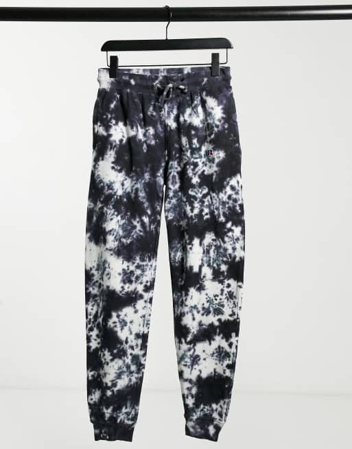 black russell sweatpants