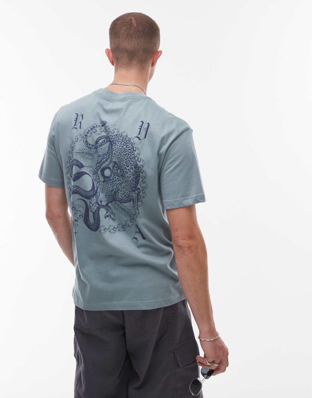 RVCA benj battle short sleeve t shirt in lead