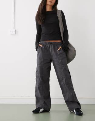 RVCA - Stowaway - Cargohose in verwaschenem Schwarz