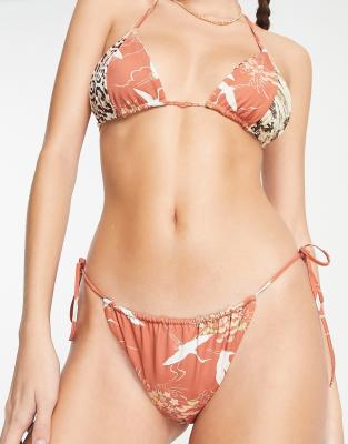 RVCA - String-Bikinihose mit buntem Print