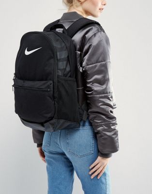 nike brasilia backpack size