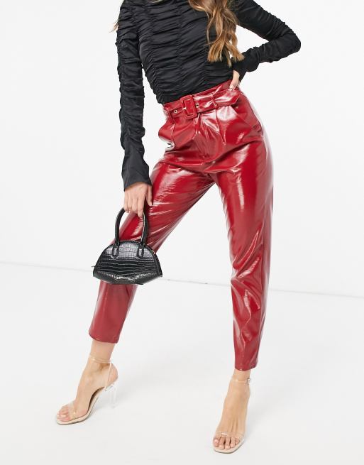 Saint Genies – Rote PU-Hose mit hoher Taille und Gürtel