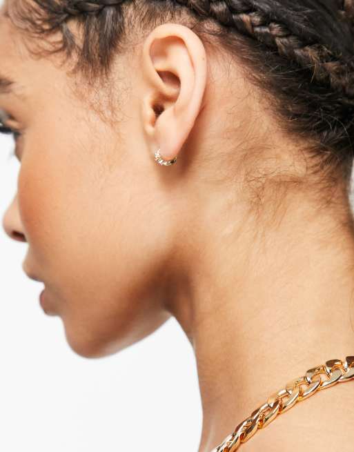 SVNX Chunky Half Hoop Earrings with Crystal Details in Gold - ASOS Outlet