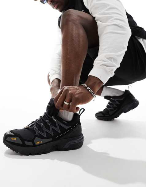 Salomon – ACS + CSWP – Sneaker in Schwarz und Grau - view 1