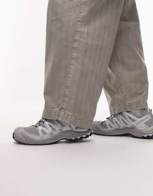  XA Pro 3D trainers in alloy grey and lunar rock