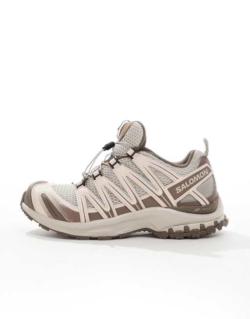 Salomon XA Pro 3D trainers in stone and brown, 2 of 5