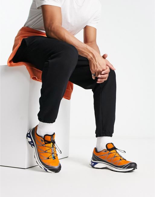 https://images.asos-media.com/products/salomon-xt-6-gore-tex-unisex-trainers-in-orange-and-black/203667430-1-black?$n_640w$&wid=513&fit=constrain