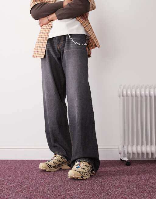 Salomon XT-6 GTX unisex trainers in safari and black ASOS