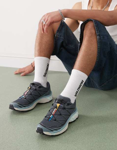 Salomon XT-6 trainers in blue