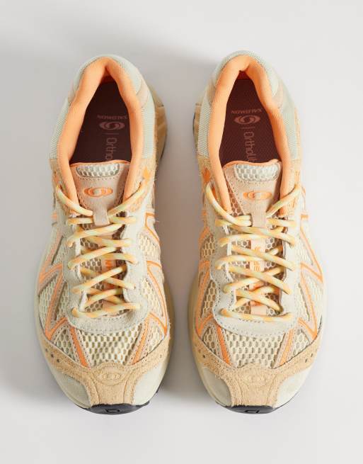 Salomon – XT-Whisper – Bestickte Sneaker in Mandel-Creme und Nektarine, 3 von 5