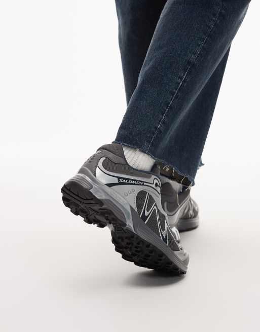 Salomon XT-Whisper trainers in silver, 3 of 5