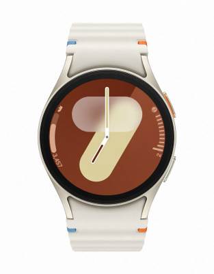 Samsung Galaxy Watch7 LTE 40mm in Cream-White