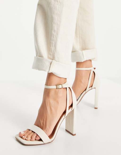 Sandalias beis con tacón de bloque y diseño minimalista Noelle de ASOS DESIGN
