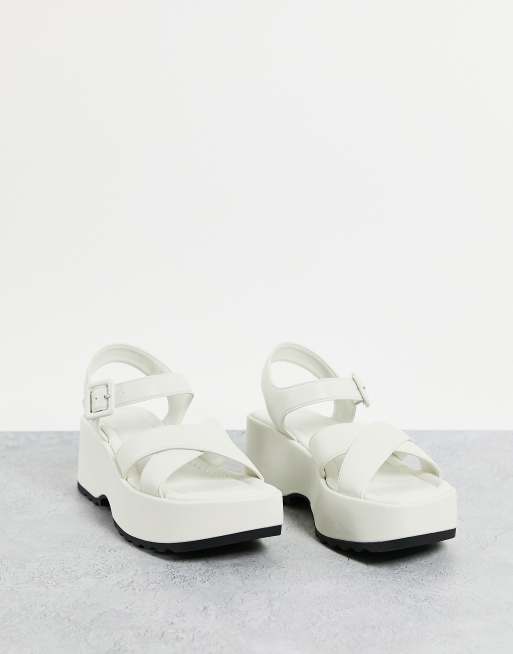 Mango best sale sandalias blancas