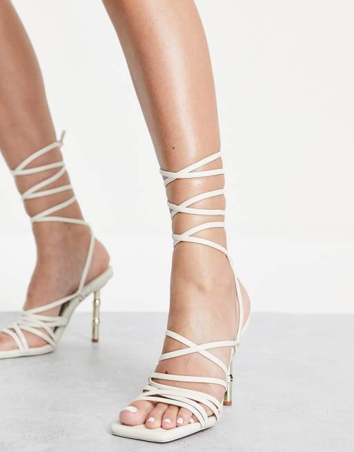 Sandalias blancas de tacón con detalle de bambú Bodisse de ALDO ASOS