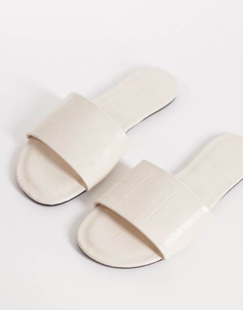 Sandalias blancas planas de efecto cocodrilo Faith de ASOS DESIGN - view 1