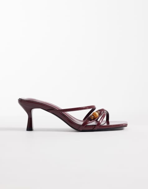 Sandalias burdeos de tacón bajo con cuentas Farah de Simmi London - view 1