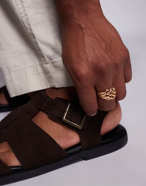 Sandalias cangrejeras marrones con puntera cerrada de ante de ASOS DESIGN, 3 de 4