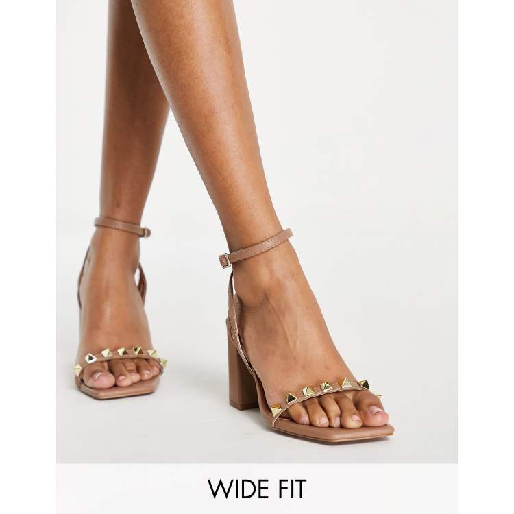 Sandalia tacon camel shop