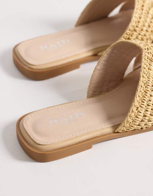 Sandalias color camel planas sin cierres de rafia Coraline de RAID Wide Fit, 3 de 4