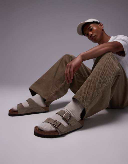 Calzado Outfit Con Sandalias Birkenstock Sandalias Color Topo