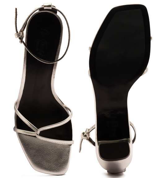 Sandalias con tacón bajo grueso de cuero Holborn de Off The Hook, 4 de 4