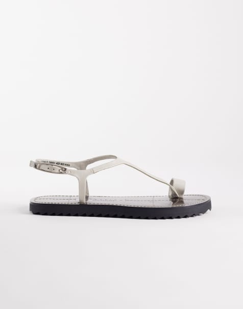 Sandalias de dedo blancas de tiras finas con detalles sobrehilados de cuero premium Filomena de ASOS DESIGN - view 1