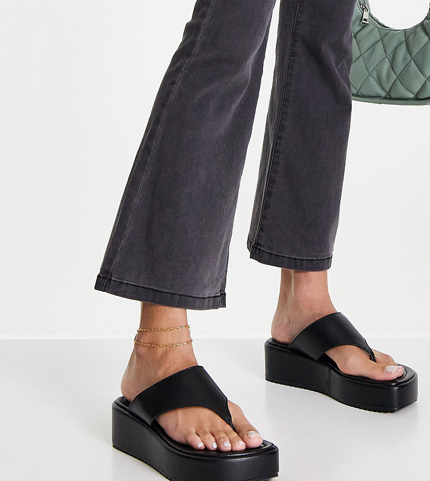 sandalias de dedo negras con plataforma plana de cuero tamari de asos design wide fit-negro