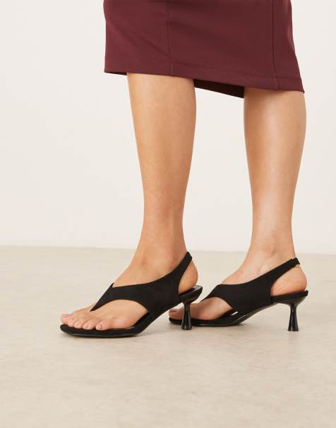 Sandalias de dedo negras de tacón bajo de antelina de Glamorous - view 1