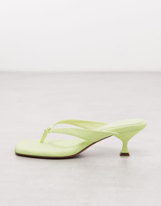 Sandalias de dedo verde lima de tacón bajo Havana de ASOS DESIGN, 4 de 7