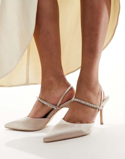 Sandalias de novia color rubor de tacón con tira de pedrería Elisa de Be Mine
