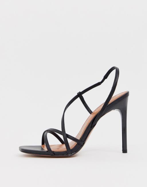 Sandalias de tacón con tira en negro Notorious de ASOS DESIGN, 4 de 4
