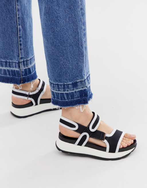 deportivas con plataforma plana de Truffle | ASOS