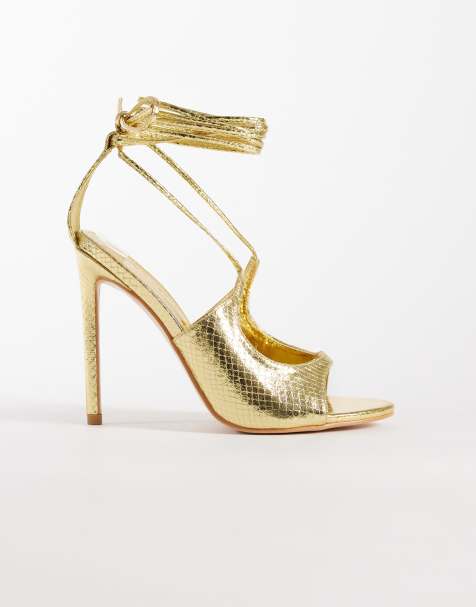 Sandalias doradas de tacón con diseño de tiras Kaida de Public Desire Wide Fit - view 1