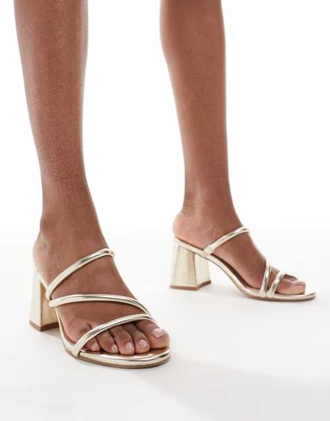 Sandalias doradas sin cierres de tacón grueso con diseño de tiras de London Rebel Wide Fit - view 1