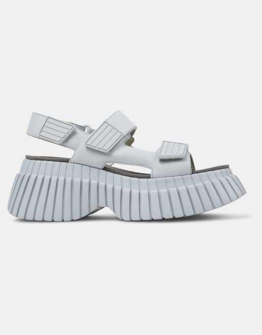 Sandalias gris pastel BCN de Camper