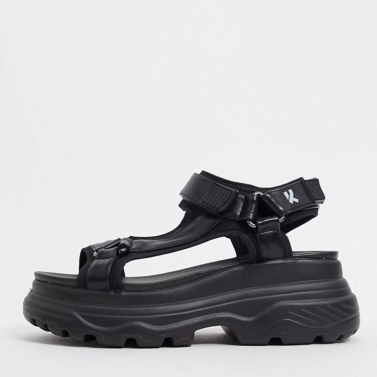 bisonte Pedir prestado bancarrota Sandalias gruesas en negro de Koi Footwear | ASOS